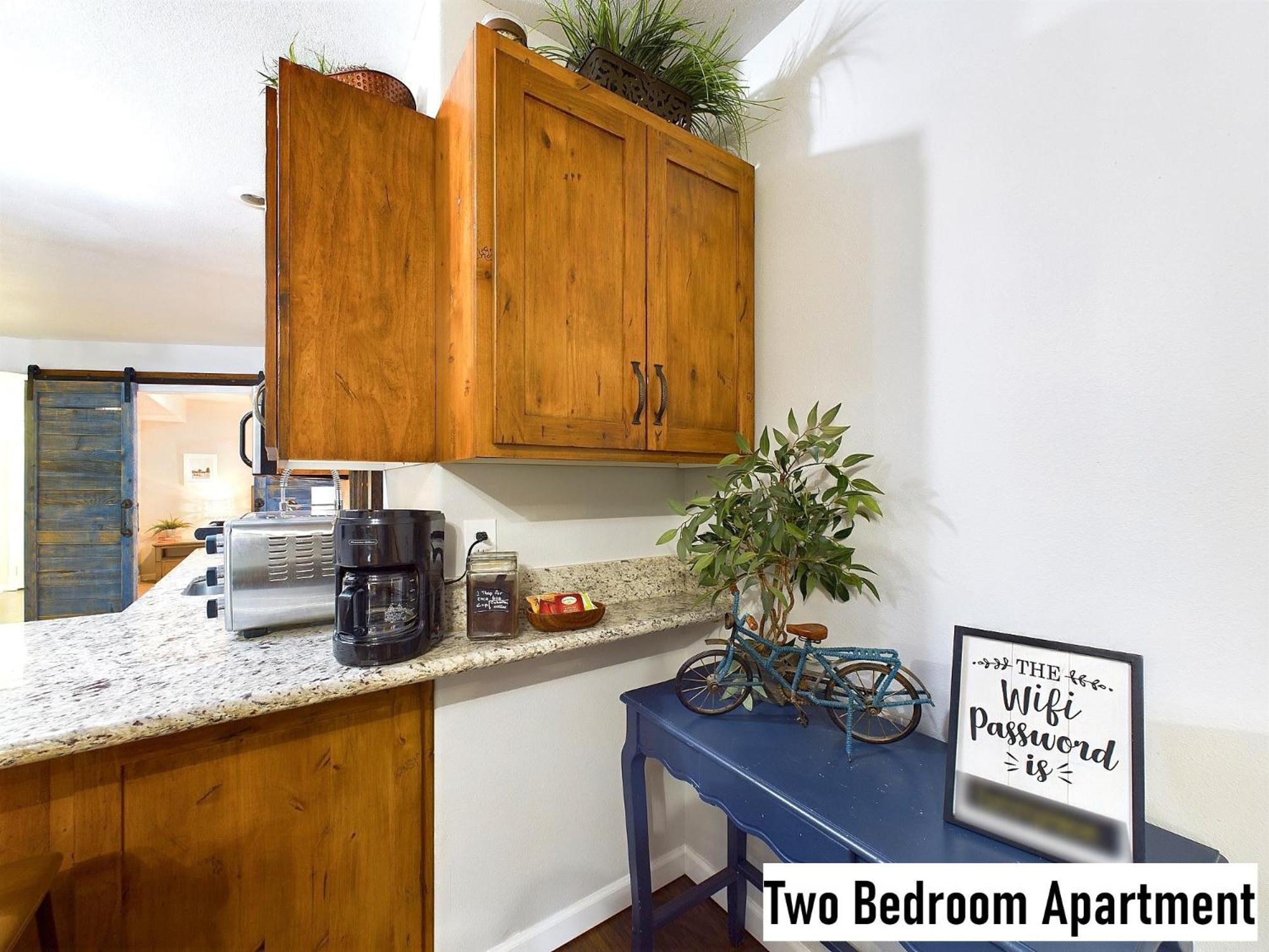 Beautiful Country Apartment, Ac, Pickleball, Billiards, Playground, Gardens Appartement
